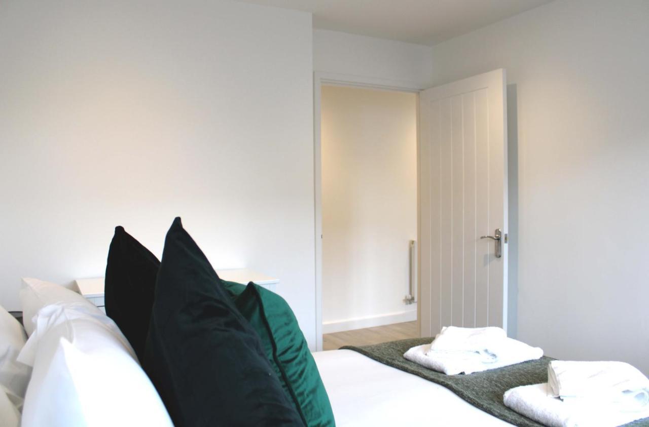 Апартаменты Abingdon - Private Flat With Parking 09 Экстерьер фото